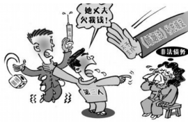 富豪讨债员工面前弱不禁风：揭秘债务危机下的职场困境